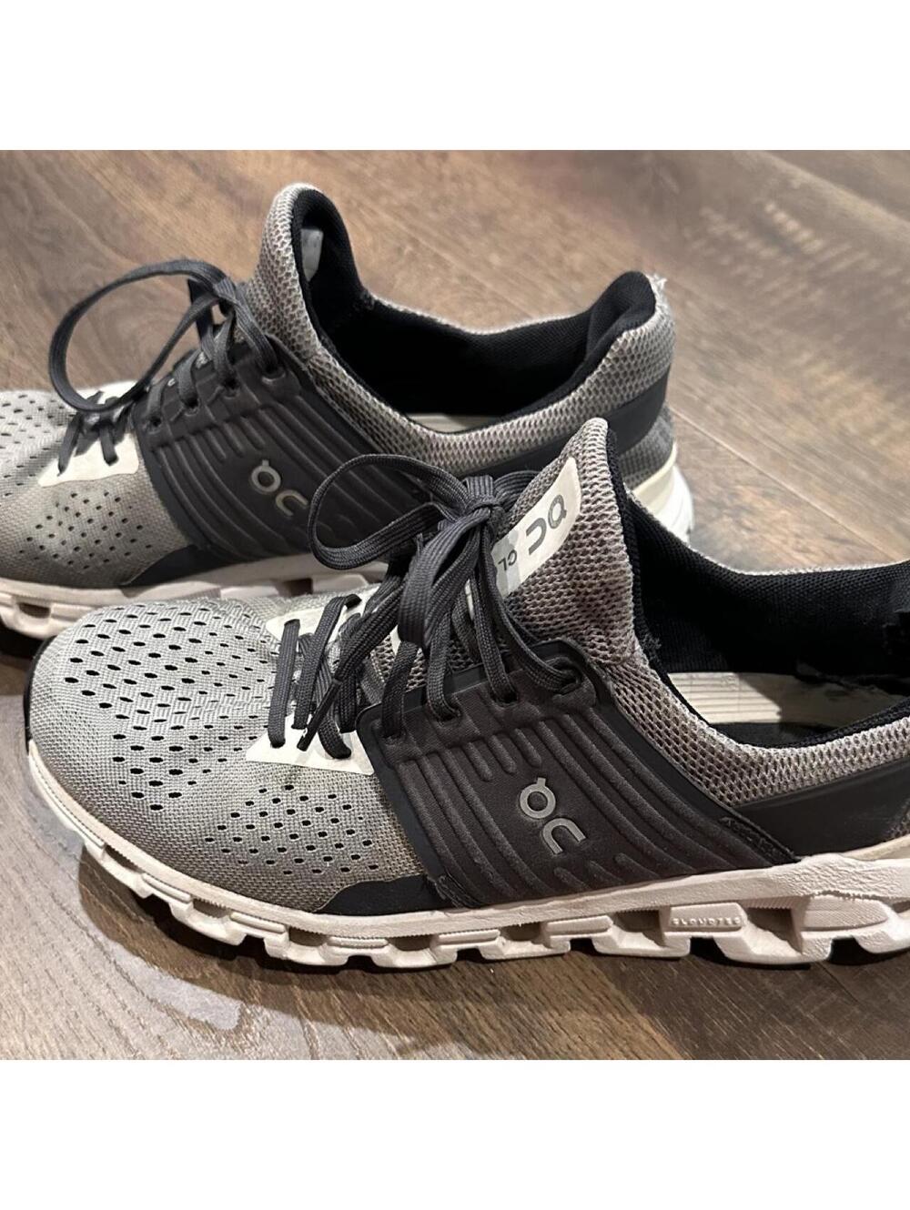 On Running Cloudswift gray & black sneakers #running #cloudswift